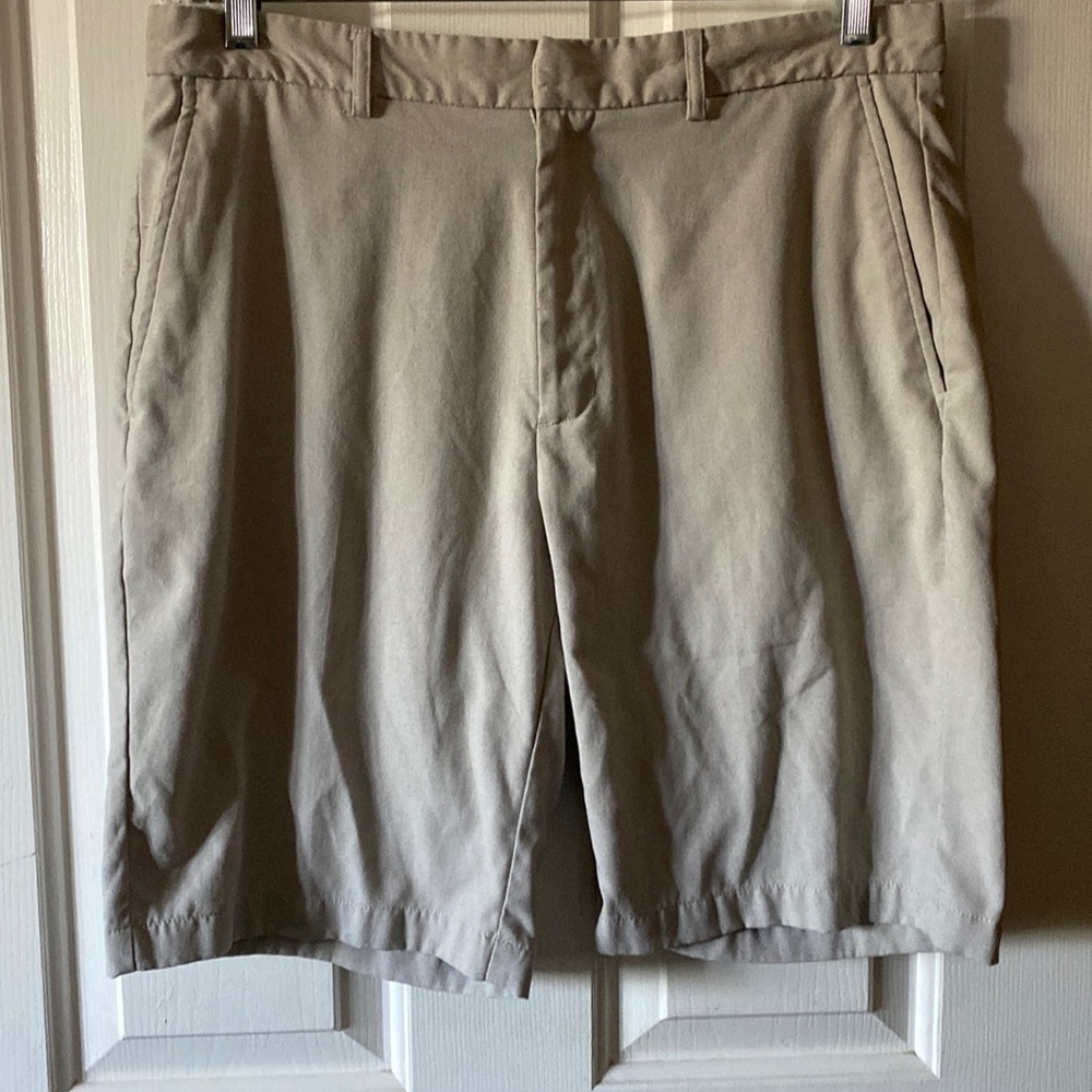 Walter Hagen Golf Shorts